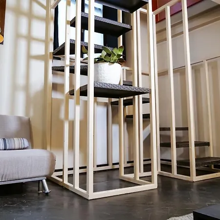 Casa Del Pittore - Elegante Del 1200 - Centro Storico Como