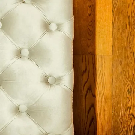 Apartament Casa Del Pittore - Elegante Del 1200 - Centro Storico Como