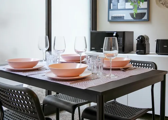 Apartment Casa Del Pittore - Elegante Del 1200 - Centro Storico Como