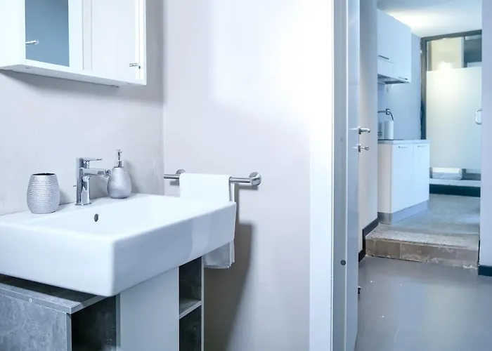 Casa Del Pittore - Elegante Del 1200 - Centro Storico *