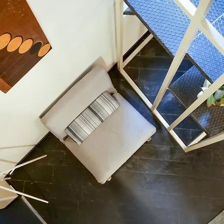 Casa Del Pittore - Elegante Del 1200 - Centro Storico Lejlighed